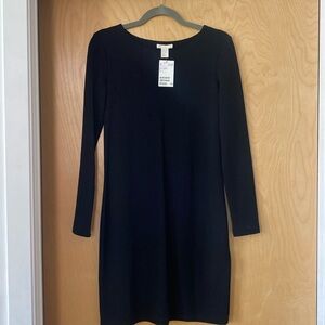 Black long sleeve dress
